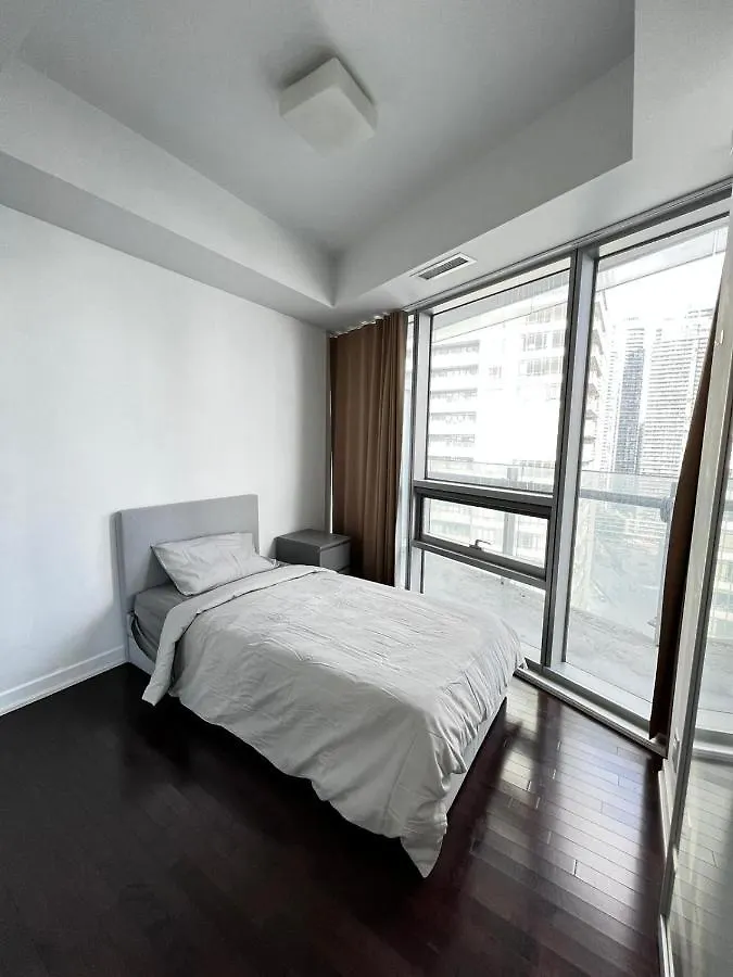 Modern, Spacious And Sleek Condo Toronto