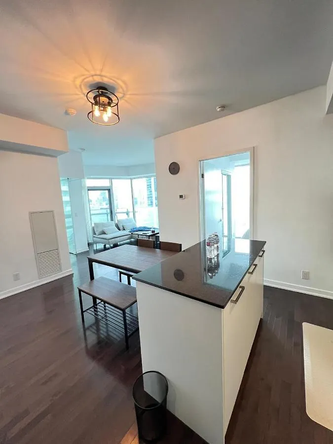 Modern, Spacious And Sleek Condo Toronto