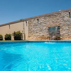 st-peters-pool-holiday-apartment.qawrahotelsmalta.org/