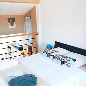  Appartement Type 2 Avec Terrasse Et Parking France